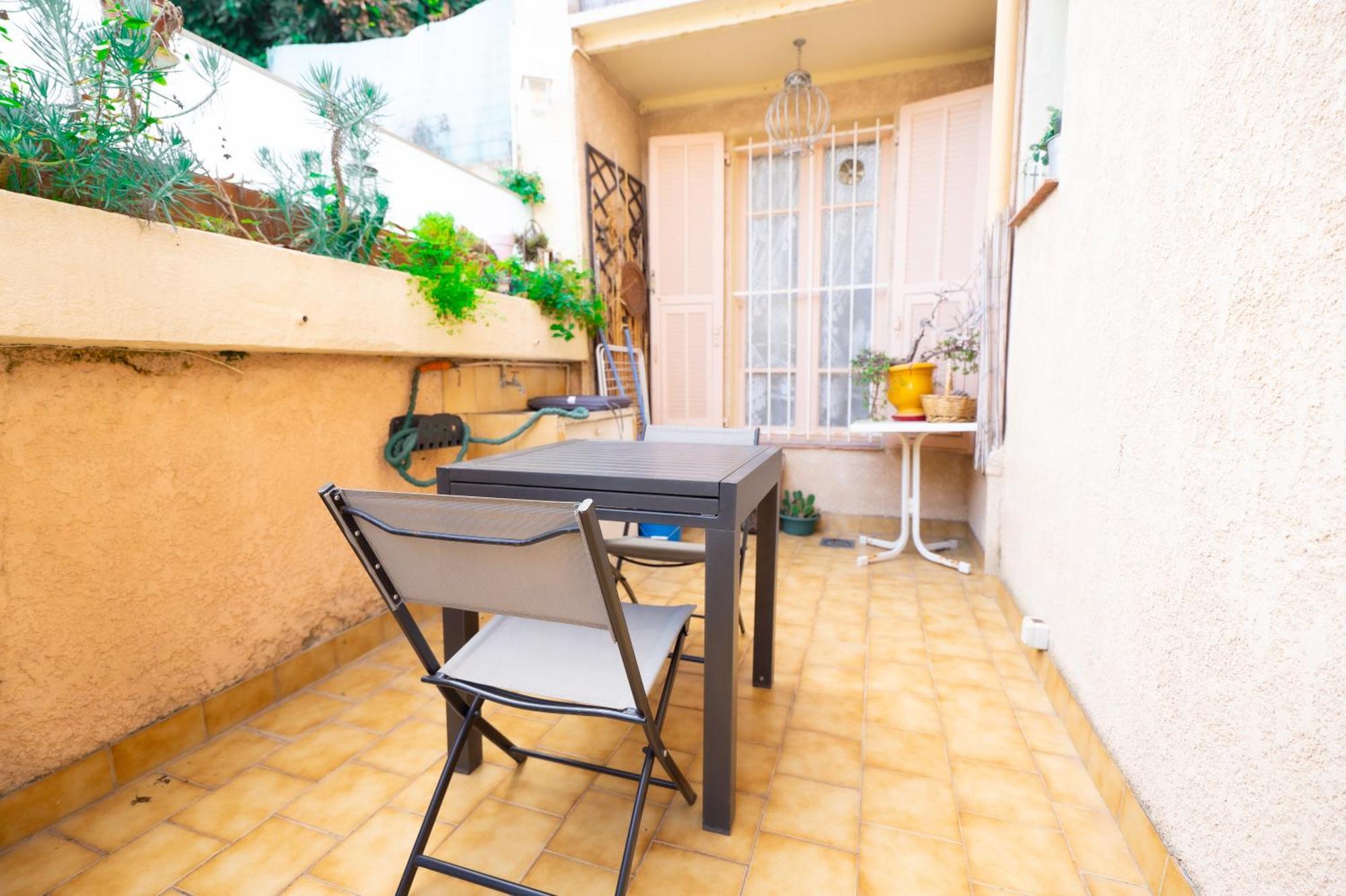 Le Saint Honore A 500 Metres A Pied De La Plage Nice Bagian luar foto